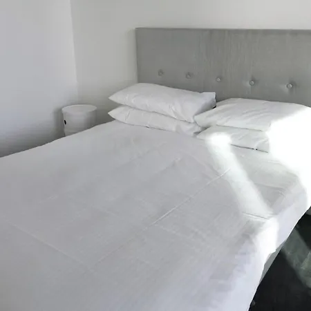 Brand New 1 Bedroom Apartment In South Melbourne Exterior photo